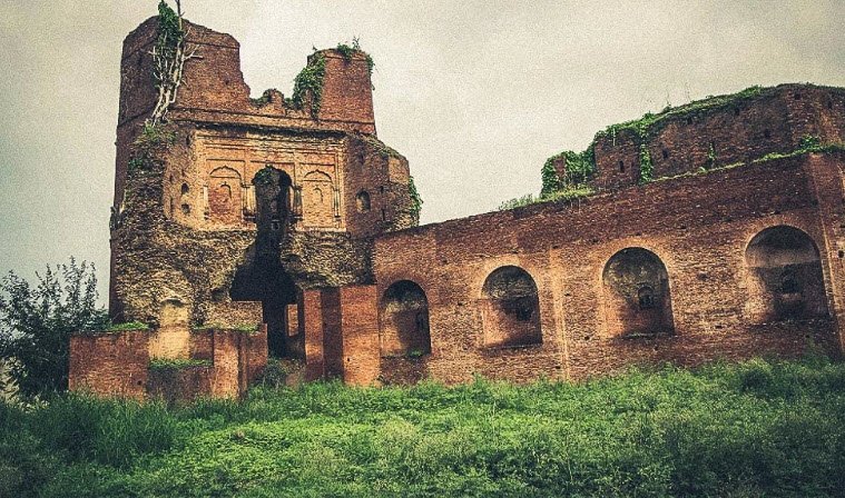 Bajwara Fort, India